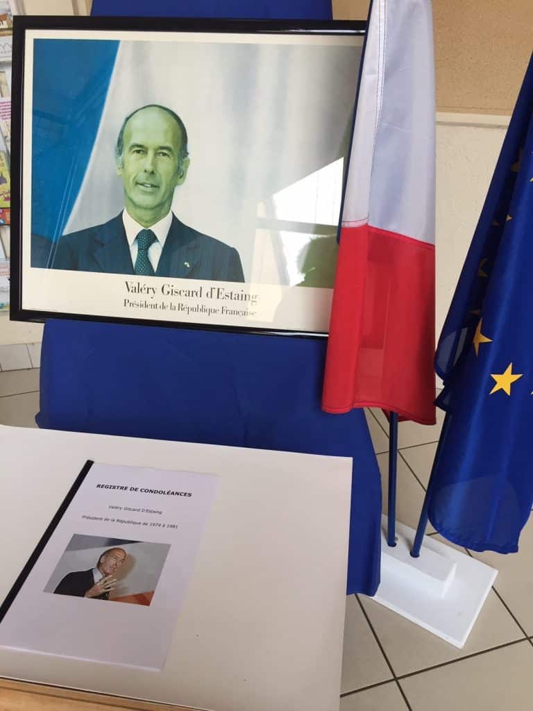 JOURNEE DE DEUIL NATIONAL- Hommage à V. Giscard d’Estaing, ancien Président de la République